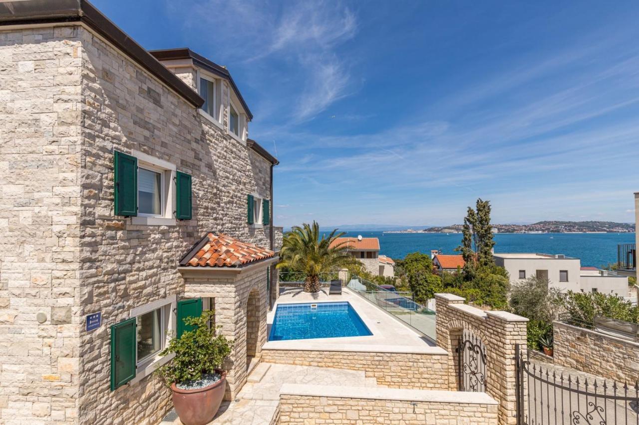 Villa Milena With Pool And Sea View Crveni Vrh Zewnętrze zdjęcie