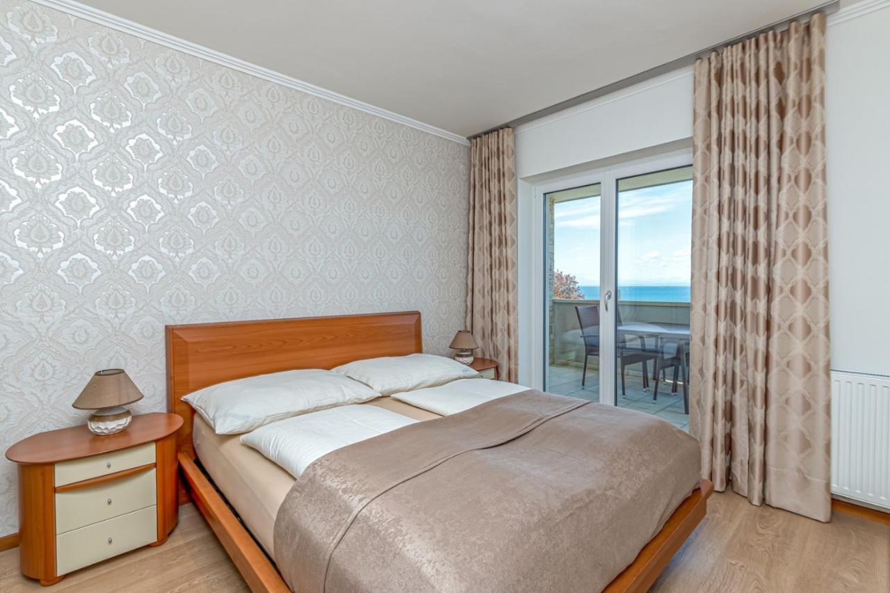 Villa Milena With Pool And Sea View Crveni Vrh Zewnętrze zdjęcie