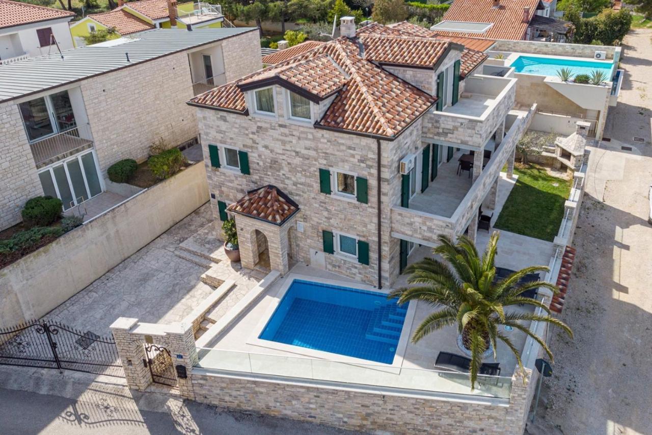 Villa Milena With Pool And Sea View Crveni Vrh Zewnętrze zdjęcie