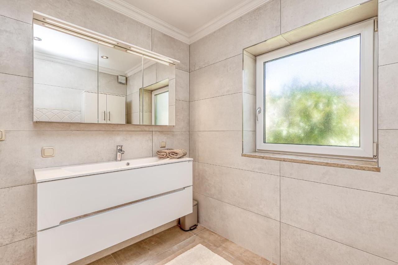 Villa Milena With Pool And Sea View Crveni Vrh Zewnętrze zdjęcie
