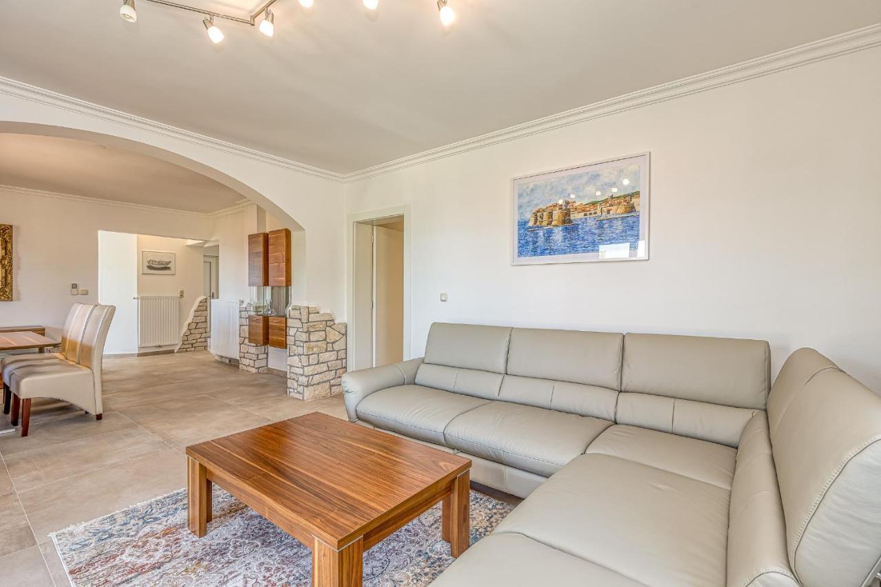 Villa Milena With Pool And Sea View Crveni Vrh Zewnętrze zdjęcie